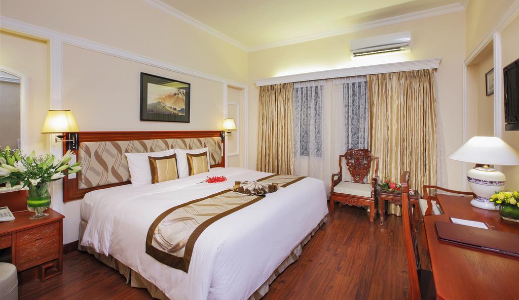 Royal Hotel Saigon Cidade de Ho Chi Minh Exterior foto