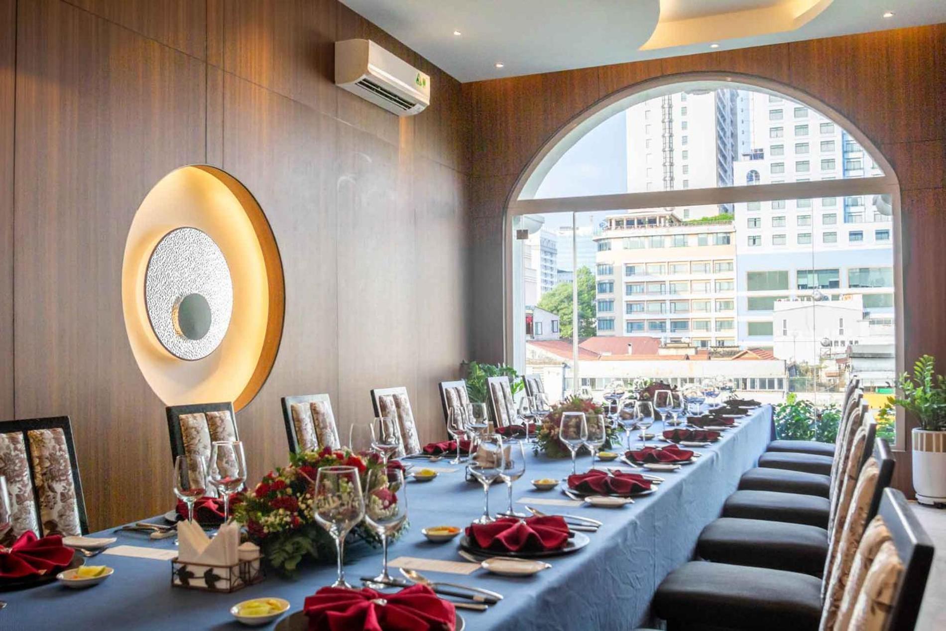 Royal Hotel Saigon Cidade de Ho Chi Minh Exterior foto